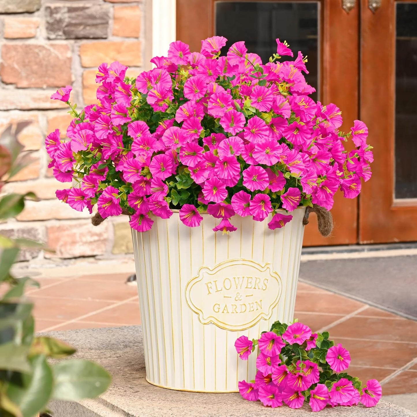 Waipfaru 24 Bundles Artificial Flowers for Outdoors Faux Plants Outdoor, UV Resistant Artificial Plants Outdoor, Silk Petunias Fake Flowers for Outside Home Decor Planter Porch Decoration, Rose Red