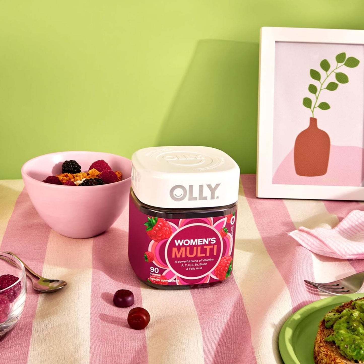 OLLY Women's Multivitamin Gummy, Vitamins A, D, C, E, Biotin, Folic Ac