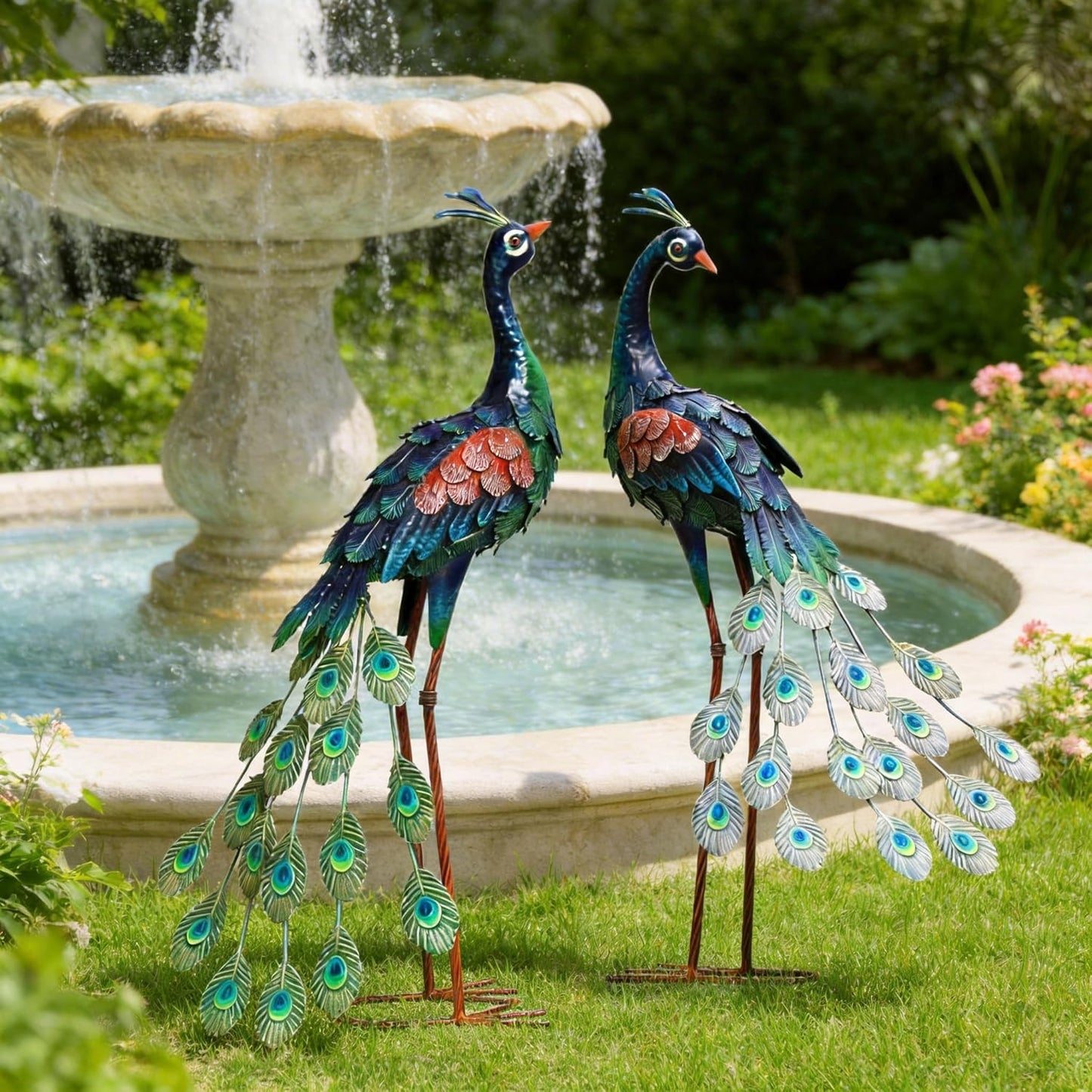 chisheen Garden Decor Outdoor Statues, Metal Peacock Decor for Outside, Garden Art Sculptures Standing for Patio Yard Lawn Home Decorations, Set of 2