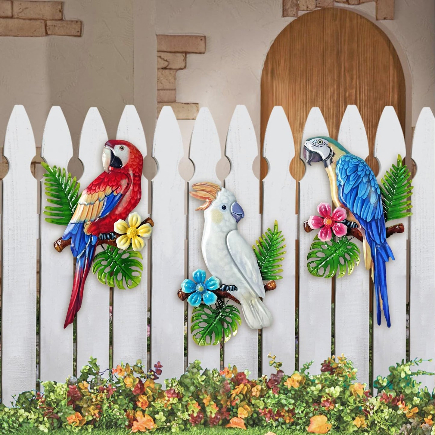 Limygus 3 Pcs Metal Parrot Wall Art Decor Set - Tropical Vivid Parrots on Branch, Outdoor Indoor Hanging Decor for Garden Fence Courtyard Patio