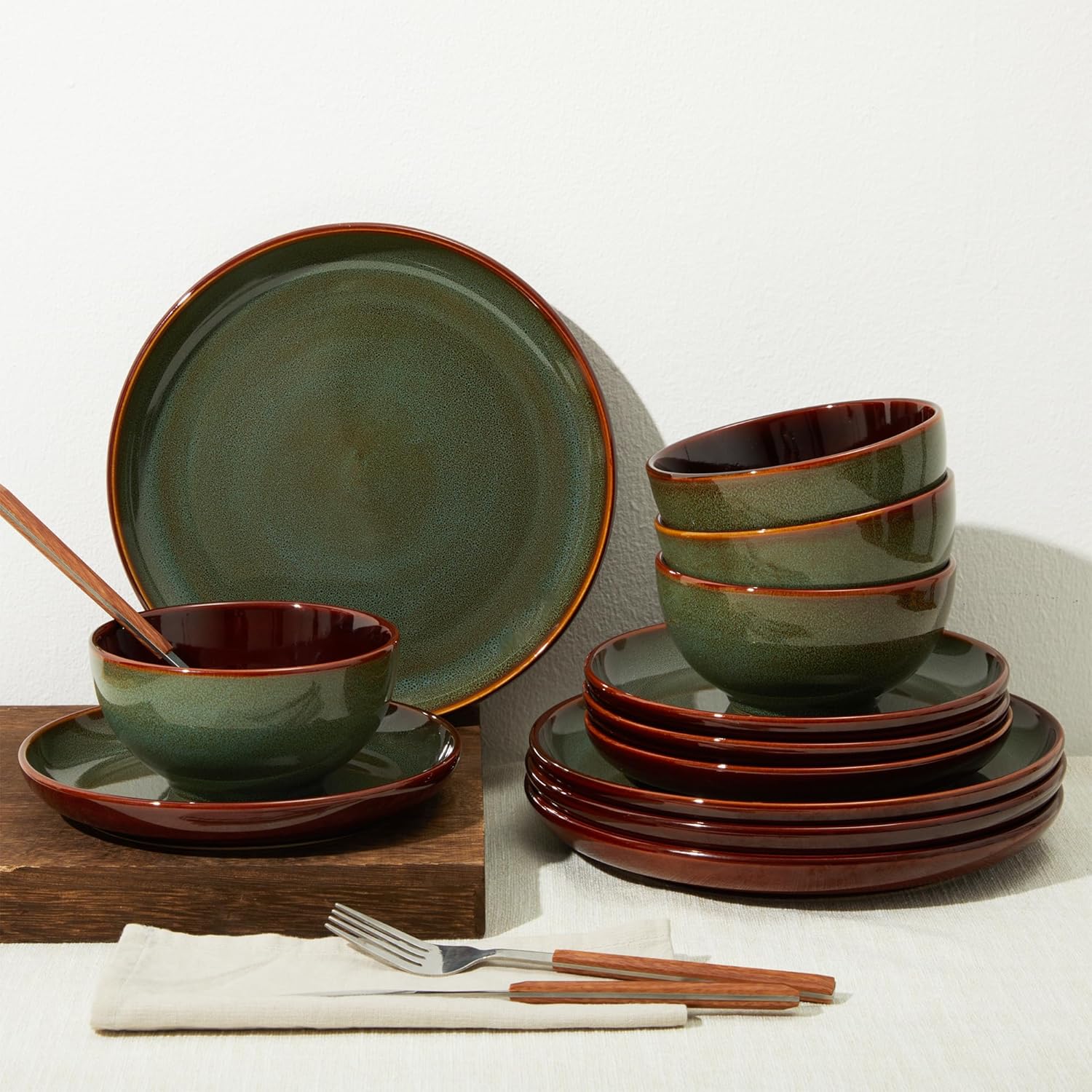Stoneware Dinnerware Sets, Ceramic Plates and Bowls Set, Microwave & D