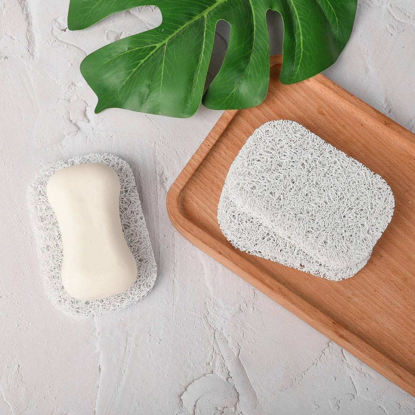 4PCS White Soap Holder PadBPA-Free Savers Pads for Soap Dish,Easy to Clean Soap Lifting Pads Suitable for Shower Kitchen Bathroom Bathroom Travel Hotel Cleaning Products