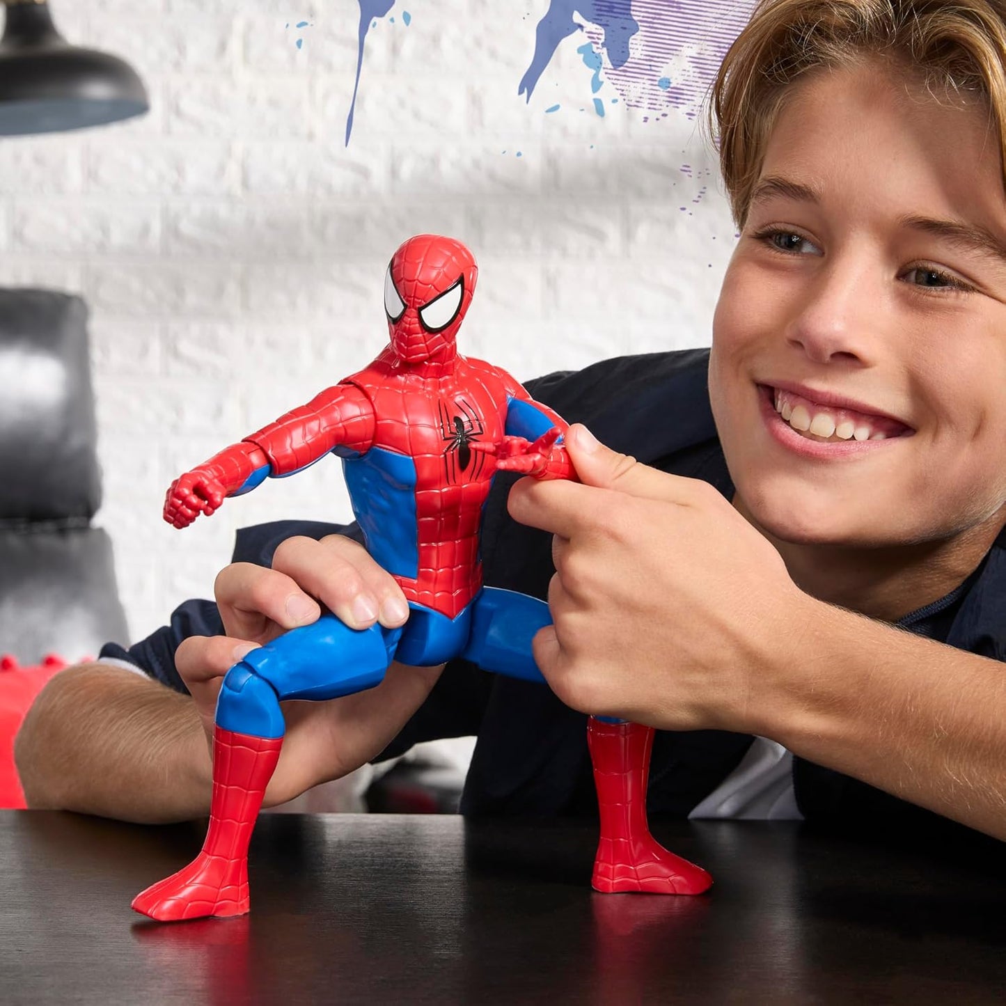 Marvel Spider-Man Titan Series Action Figure, 12-Inch (30 cm) Super He