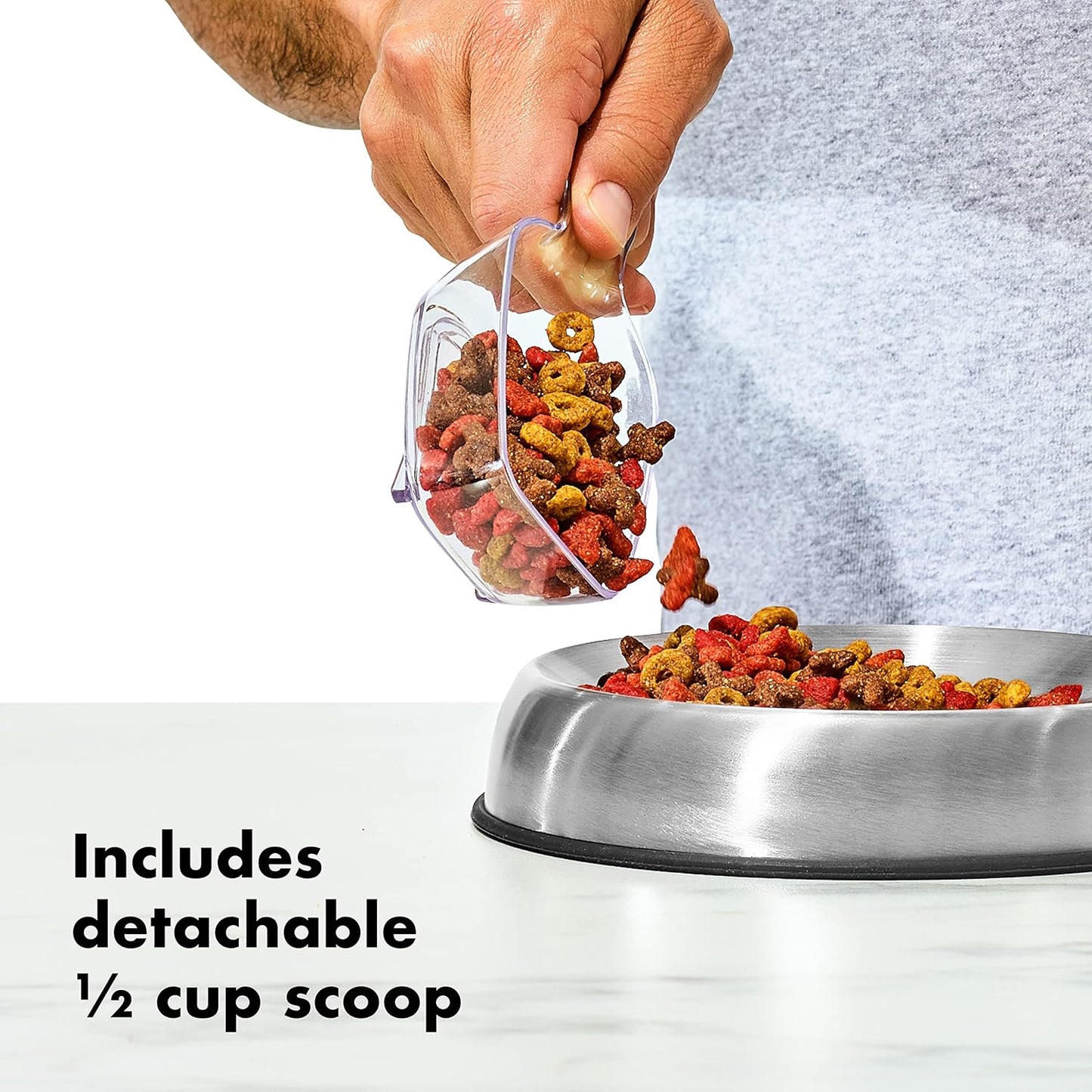 OXO Good Grips Pet POP Container – 6.0 Qt/5.7 L with Half Scoop, Ideal