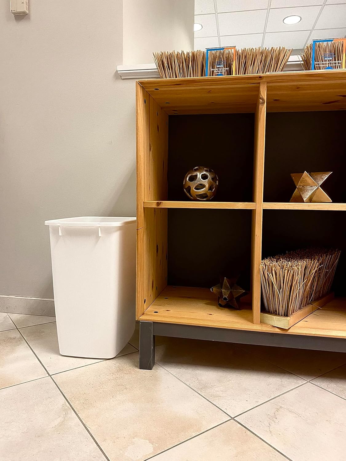 Rubbermaid Small Kitchen Bathroom Trash Can, 9 Gallons, White, Waste B