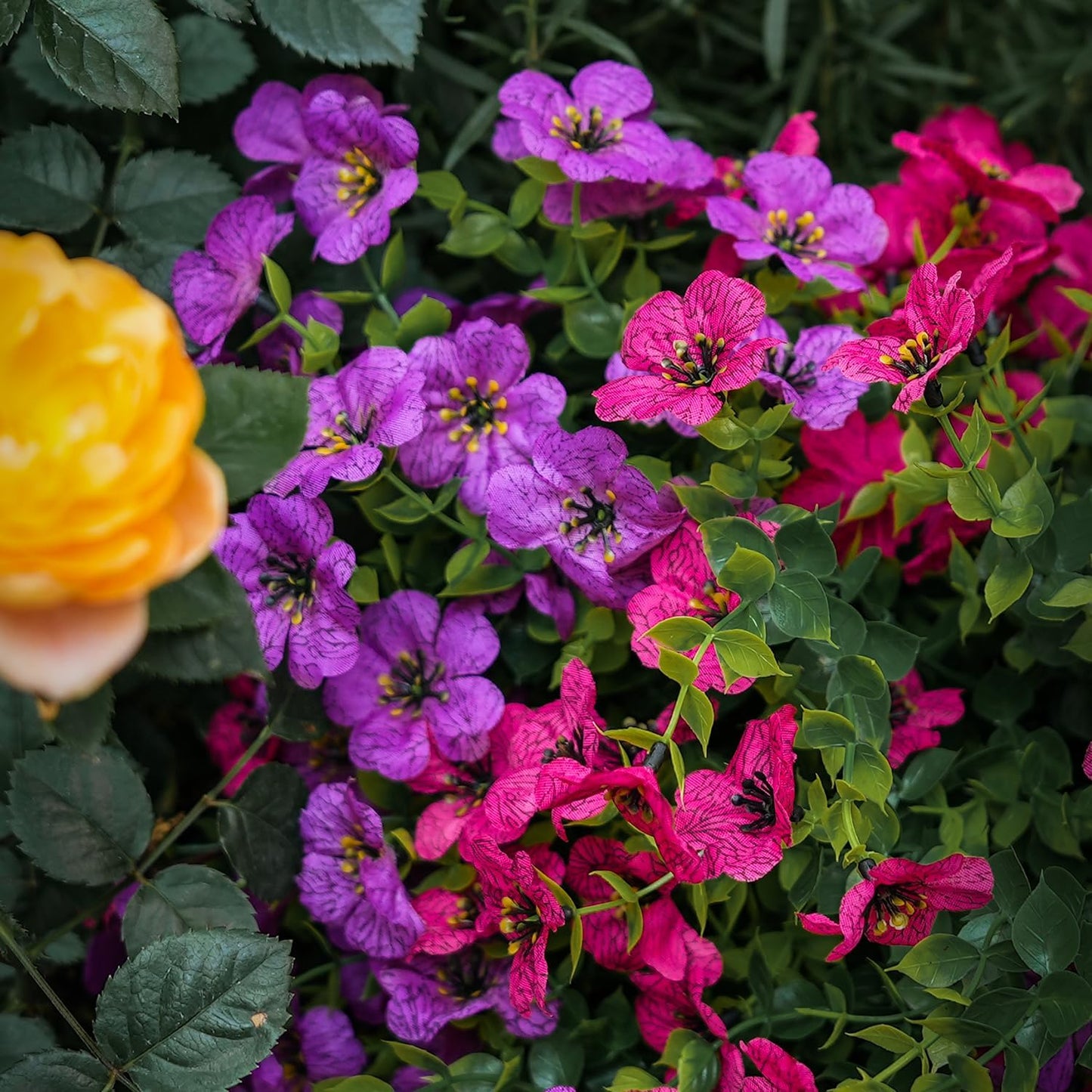 Artificial Faux Outdoor Indoor Plants Flowers for Spring Summer Decoration, 12 Bundles Fake Silk Daisy Eucalyptus Realistic UV Resistant for Outside Planter Pot Window Porch .（Purple and pink）