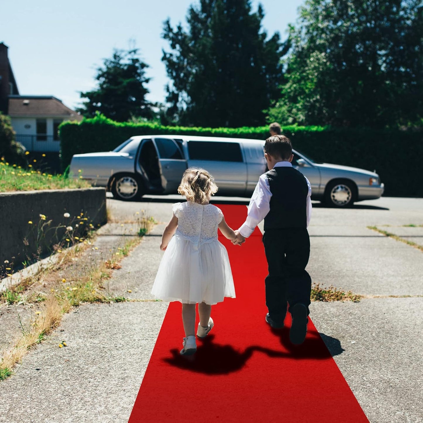 Red Carpet Runner for Party, 2.6X15 ft, 130 GSM Felt Non-Woven Fabric, Hollywood Red Carpet for Event, Aisle Runner for Wedding Ceremony, Movie Theme Party Decorations, Red Runway Rug for Prom