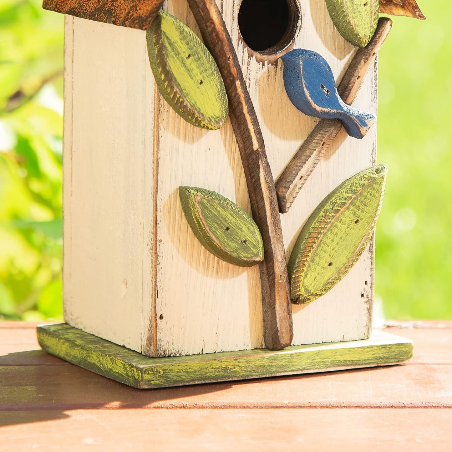 Glitzhome 9.7" H Hanging Birdhouse for Outdoor Patio Garden Decorative Pet Cottage Distressed Wooden Bird House for Finch Swallow Wren Chickadee, Leaves Rustic White