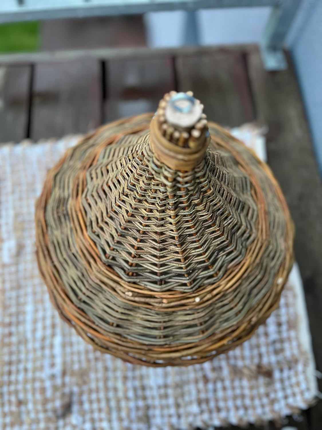 Handmade Wicker Bird Feeder with Roof 15 x 14.6 in – Rustic Willow Hanging Garden Feeder for Patio, Balcony and Yard