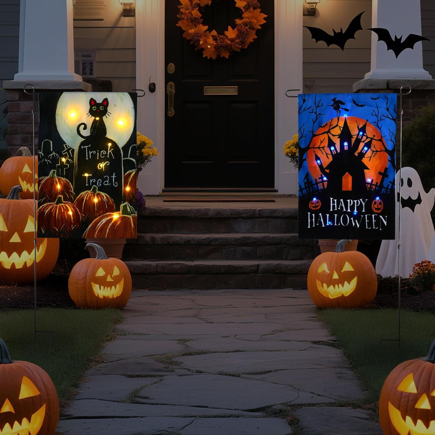 Solar Lighted Christmas Black Cat & Pumpkin Garden Flag Stake, Double-Sided Outdoor Yard Decor, LED Flag for Patio Lawn Thanksgiving Party Winter Holiday Decorations & Gifts