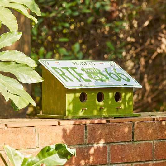 Glitzhome 14" Hanging Birdhouse for Outside, Green Licence Plate Desig