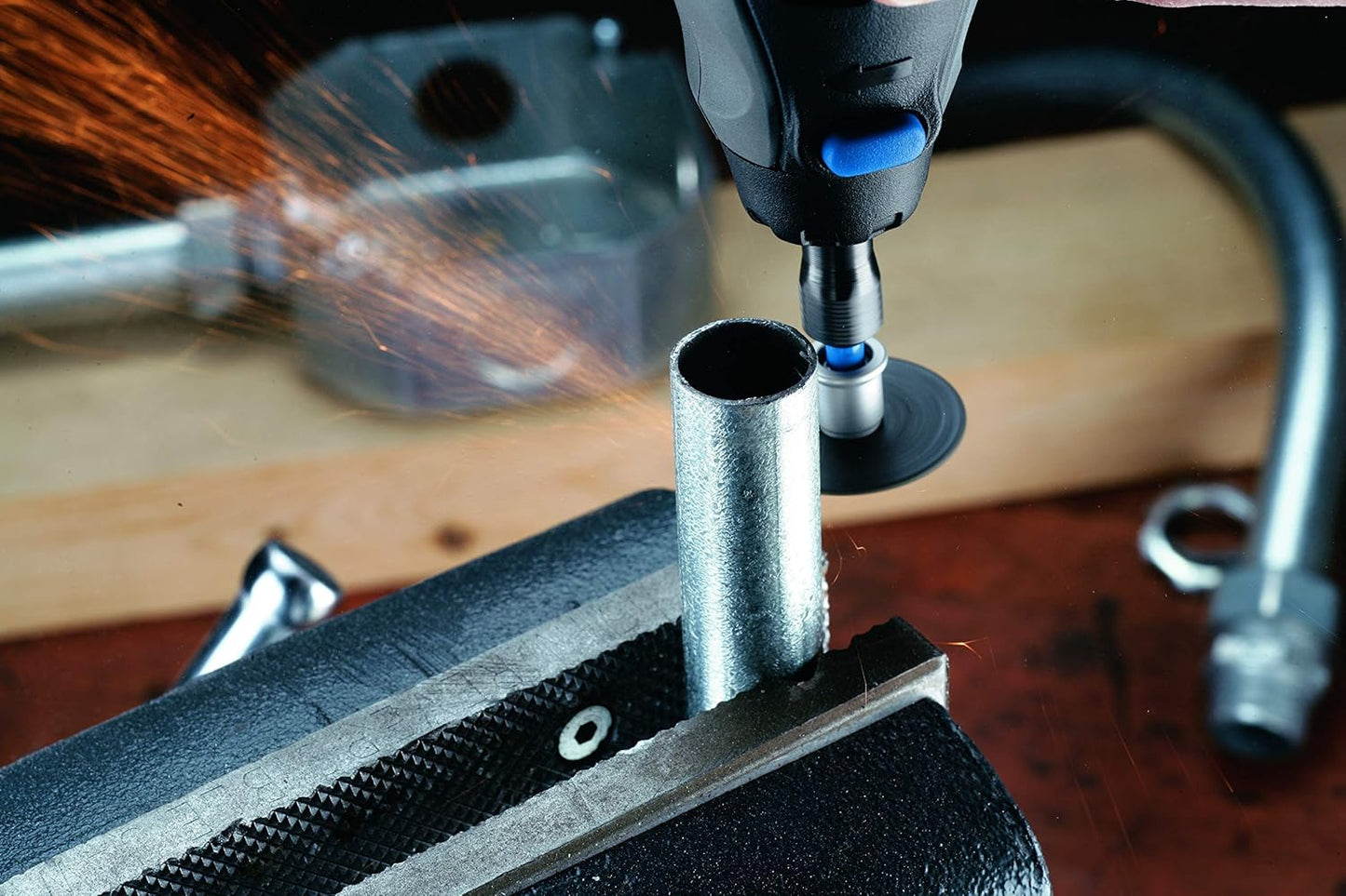 Dremel 690 EZ SpeedClic Cutting Wheels Accessory Kit with 10 Rotary To
