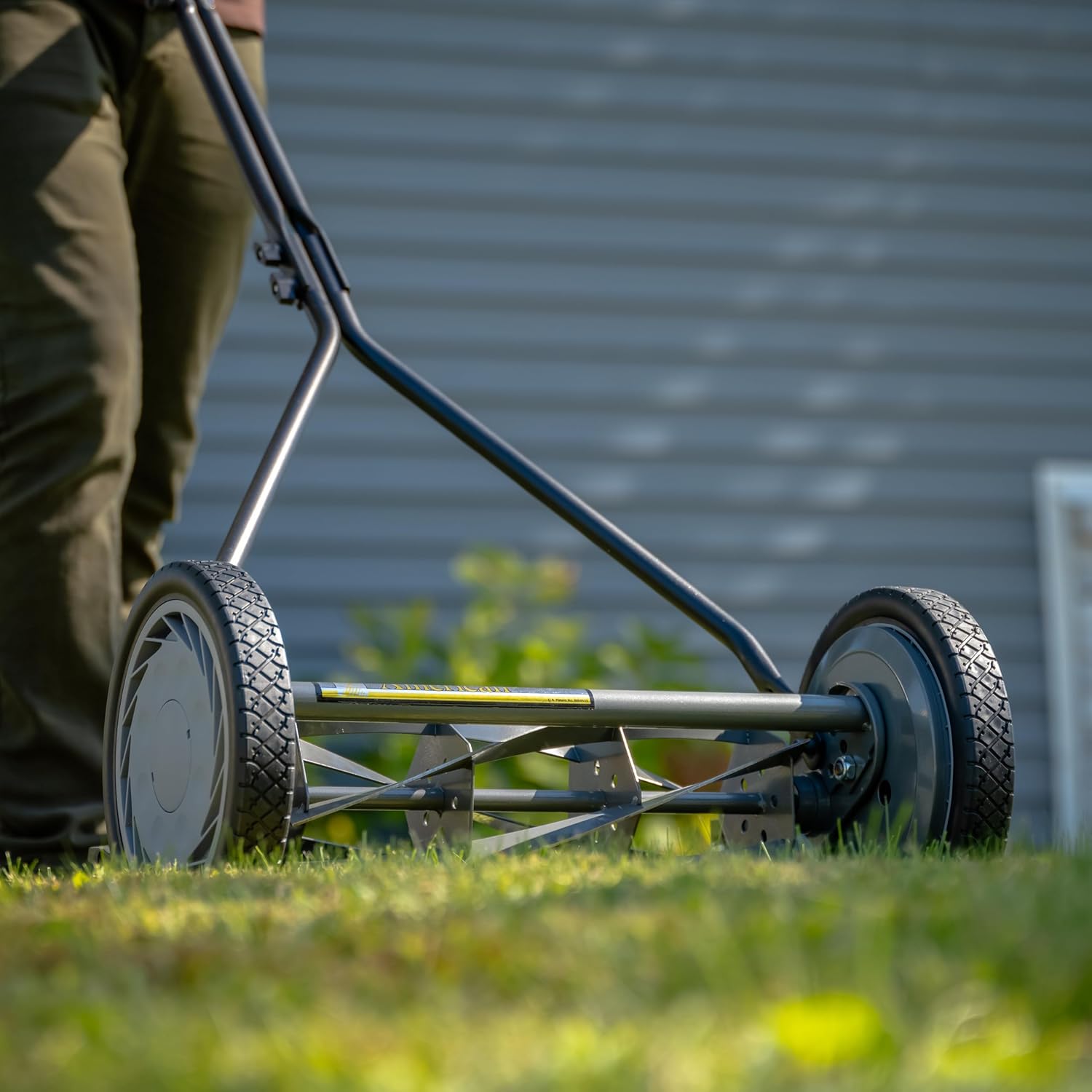 American Lawn Mower Company 1415-16 16-Inch 5-Blade Push Reel Lawn Mow