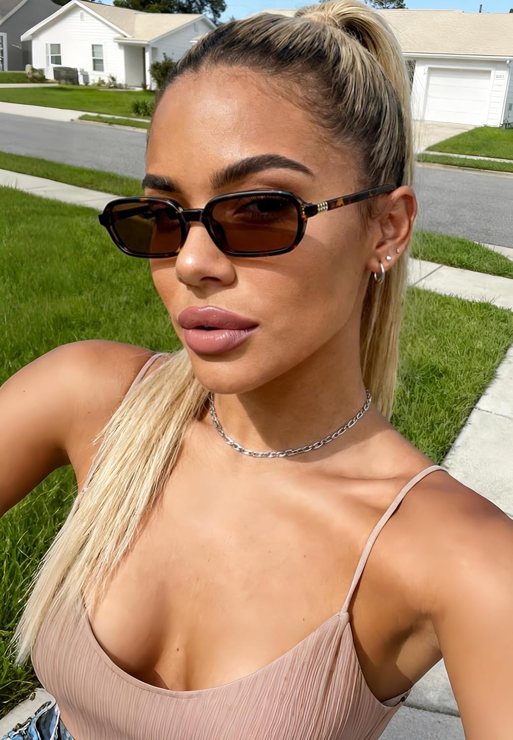 Retro Rectangle Sunglasses for Women Men Trendy Vintage Small Square S