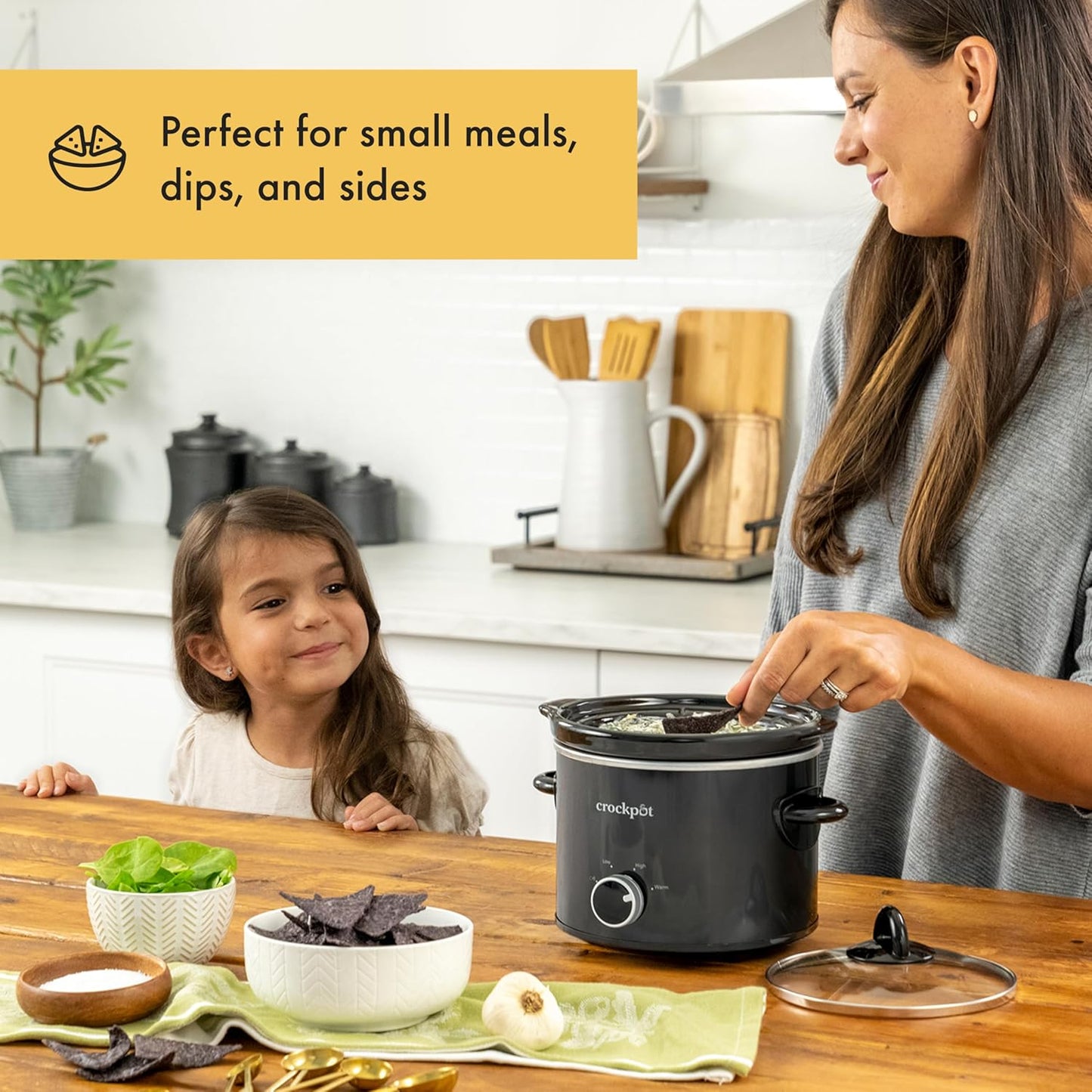 Crock-Pot 2-Quart Manual Slow Cooker, Feeds 2+ People, Great for Small Meals, Dips, & Sides; Removable Stoneware is Oven & Dishwasher Safe, Black