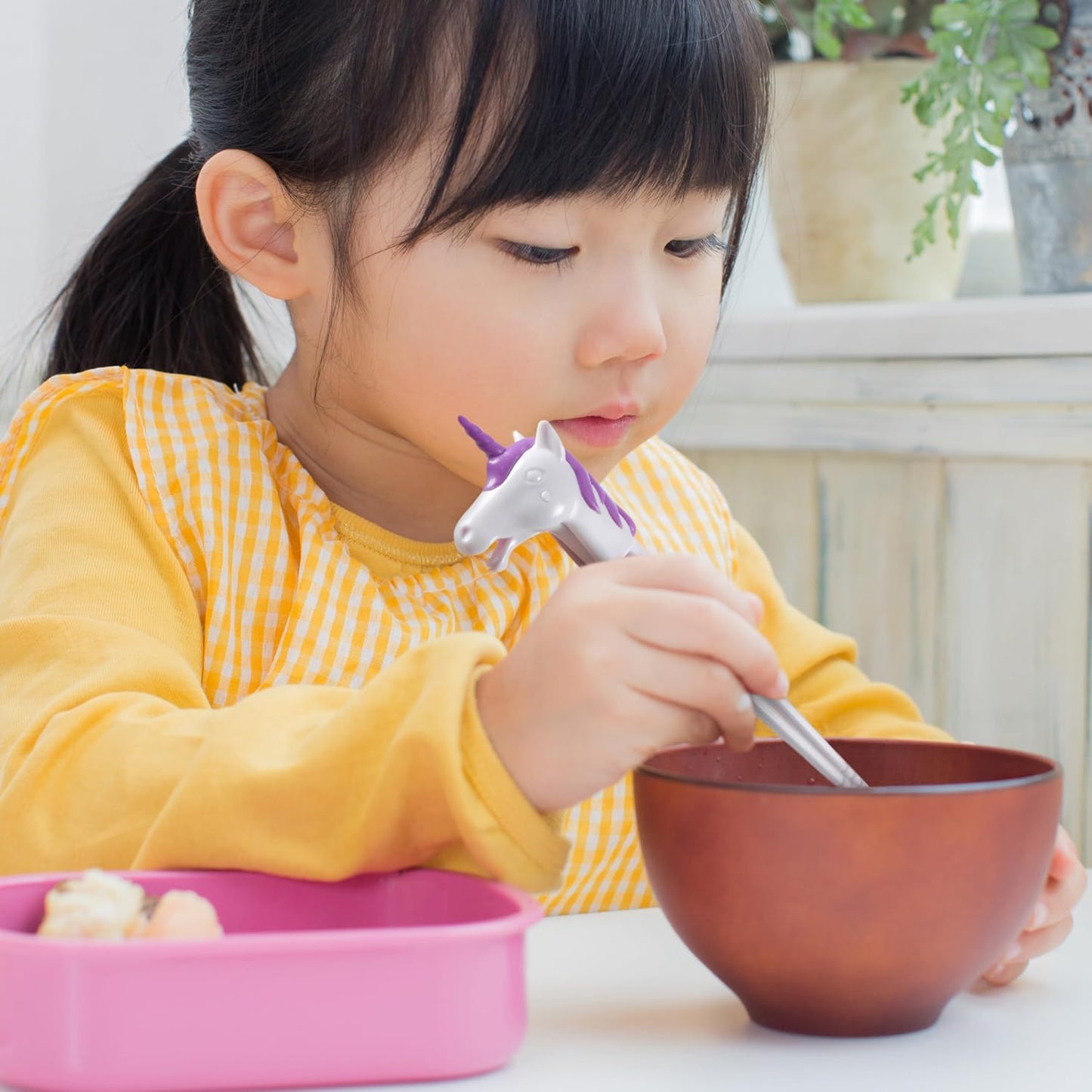 Genuine Fred MUNCHTIME Unicorn Chopsticks for Kids, Purple and White, Reusable Beginner Chopsticks with Animated Interactive Design, Fun Gift and Picky Eater Solution
