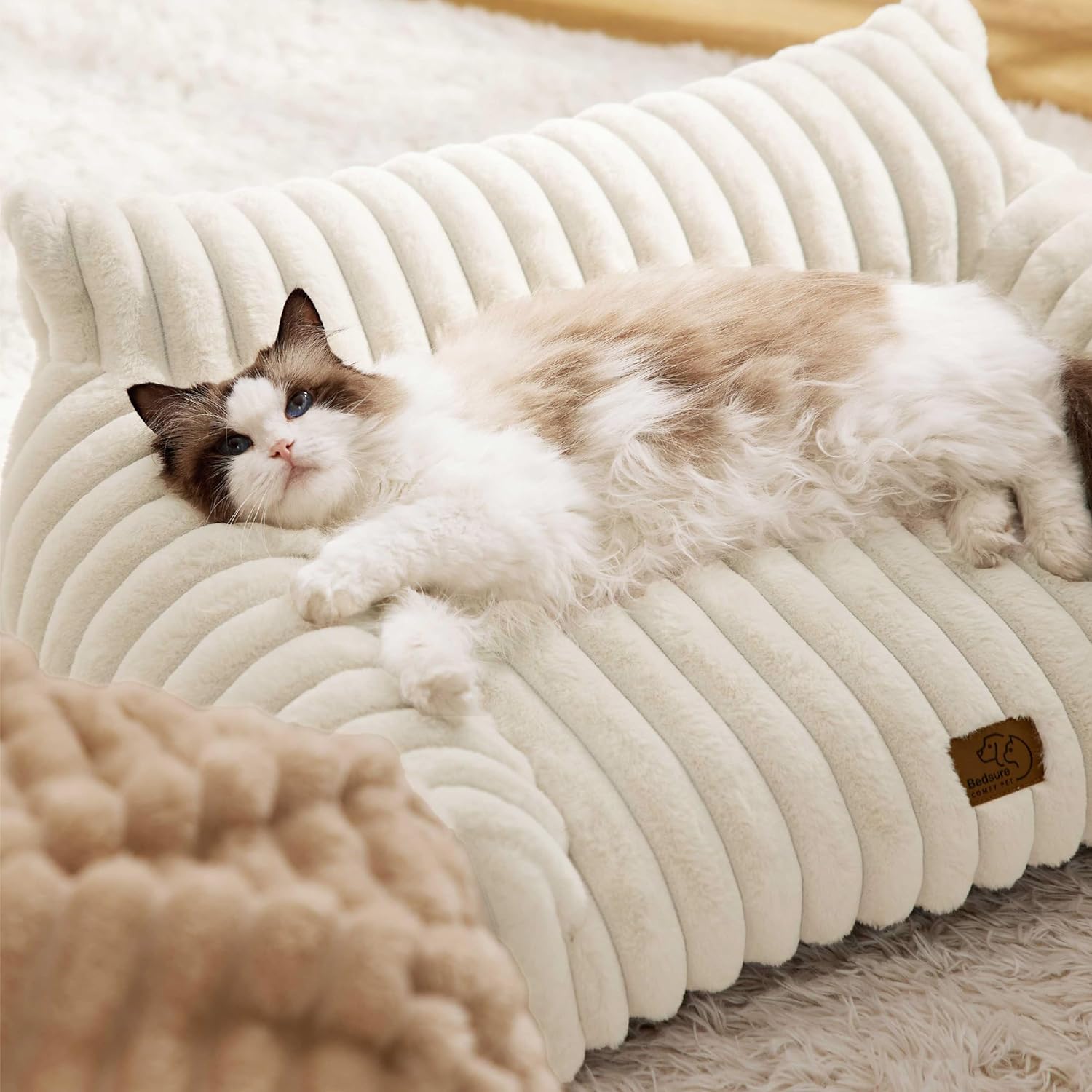 Bedsure ComfyFleece™ Cute Cat Couch for Pets - As Seen on TV on Good D