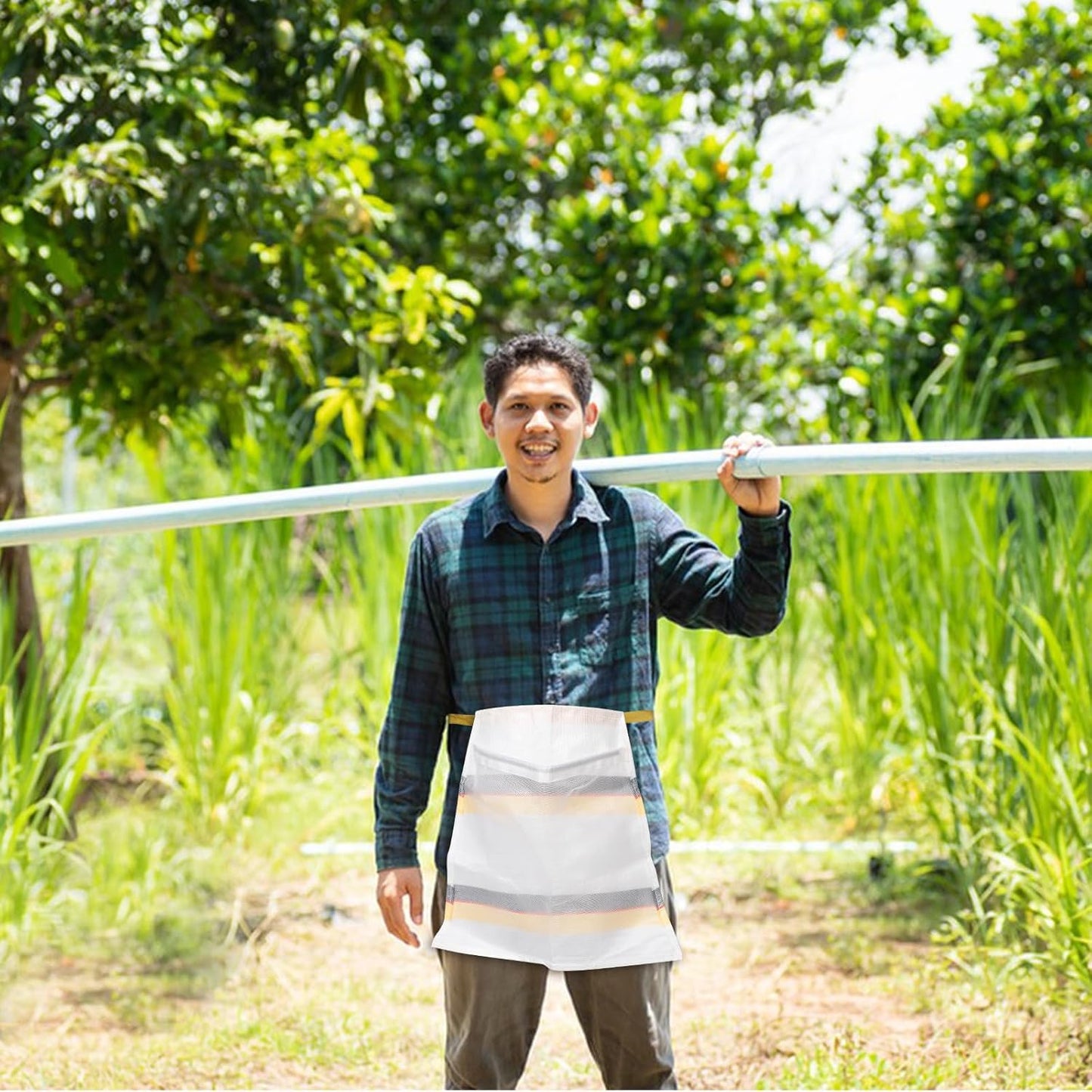 Milisten Breathable Fruit Vegetable Harvesting Apron Bag with Large Mesh Pocket, Small White Foraging Bag for Garden Mushroom Hunting and Fruit Picking, 4lb Capacity