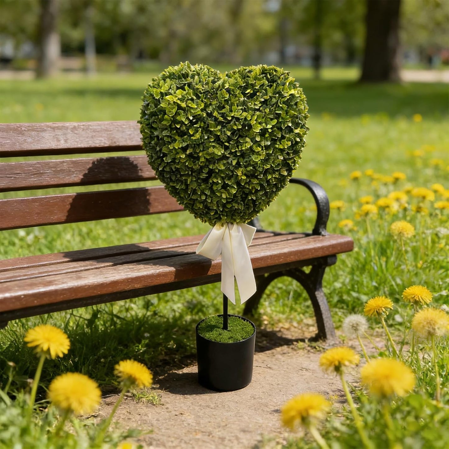 Heart Tree, Heart Trimming Outdoor 2 Sets Lover's Day Heart Shaped Trimming Trees Artificial Decorations Ball Planter Pots with Bow Tie
