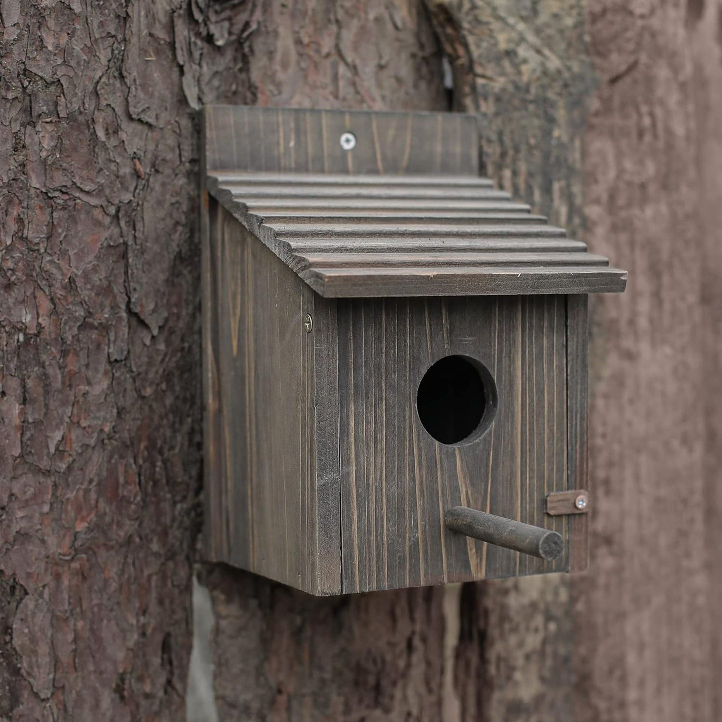 Weatherproof Bird House, Wooden Bird Houses for Outside with Pole, Durable Birdhouse for Finch, Bluebird, Cardinals, Hanging Birdhouse Garden Country Cottages