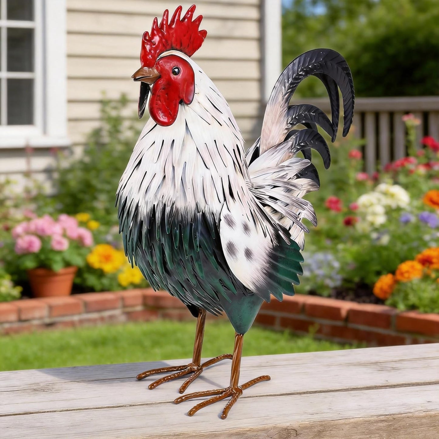 Rooster Garden Statue Sculpture Metal Chicken Yard Decor Outdoor Figurines Patio Backyard Decoration