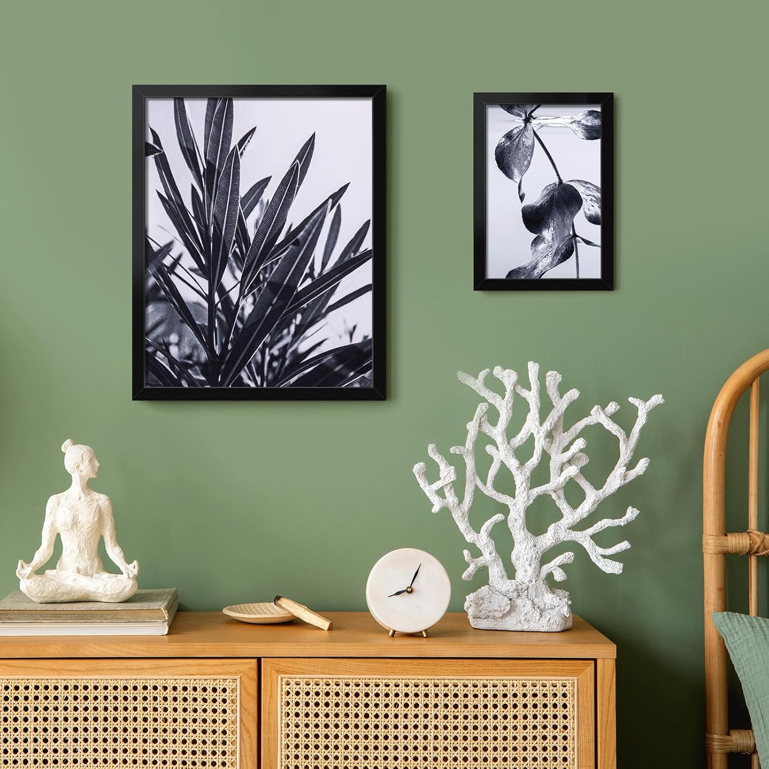 11x17 Picture Frame for Wall Display, 11x17 Black Picture Frame with S