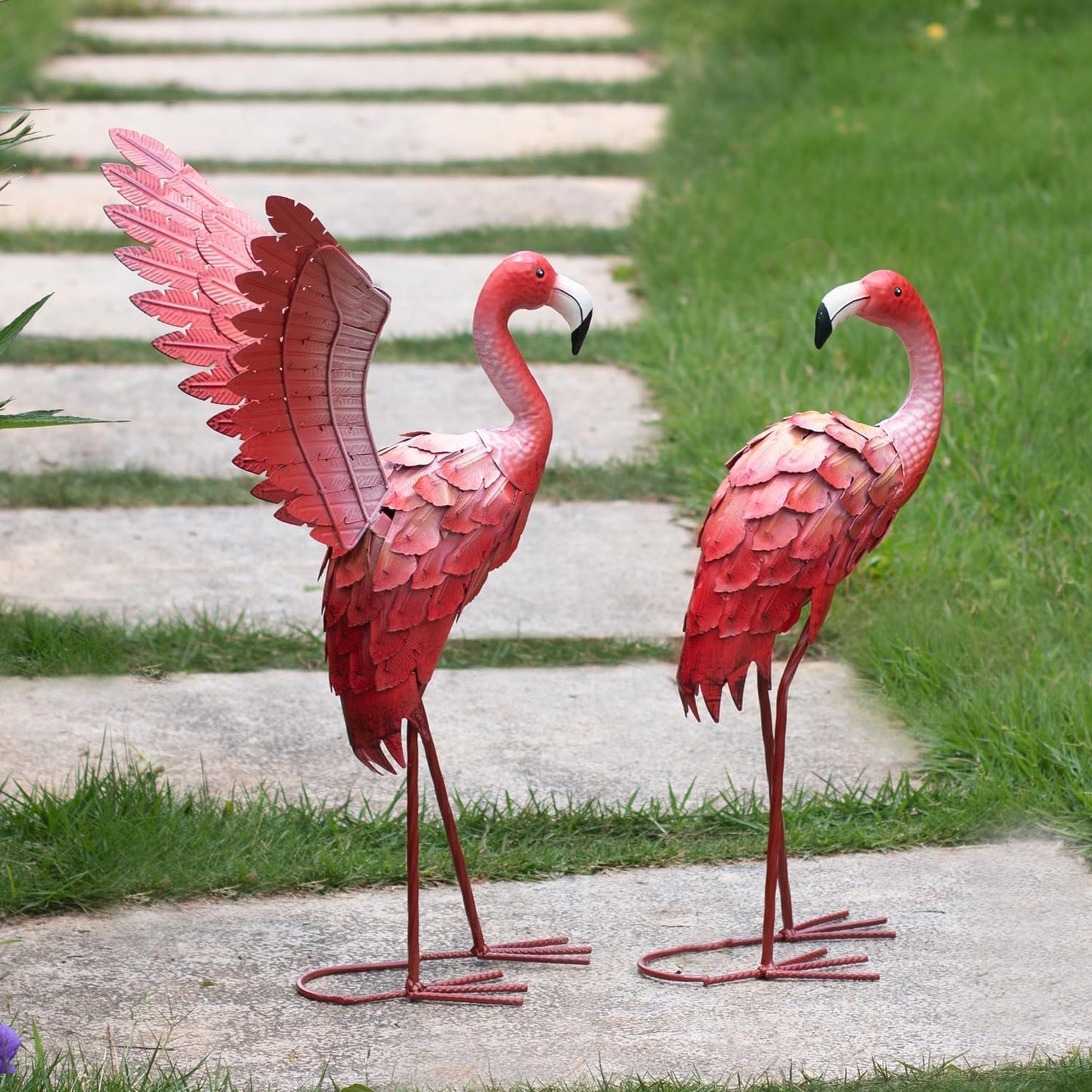 Natelf Flamingos Garden Statues Small Outdoor Decor, Set of 2 Metal Yard Art with Spread & Folded Wings, Weather-Resistant Pink Flamingo Lawn Sculpture for Patio, Backyard - Gift for Women, Mom