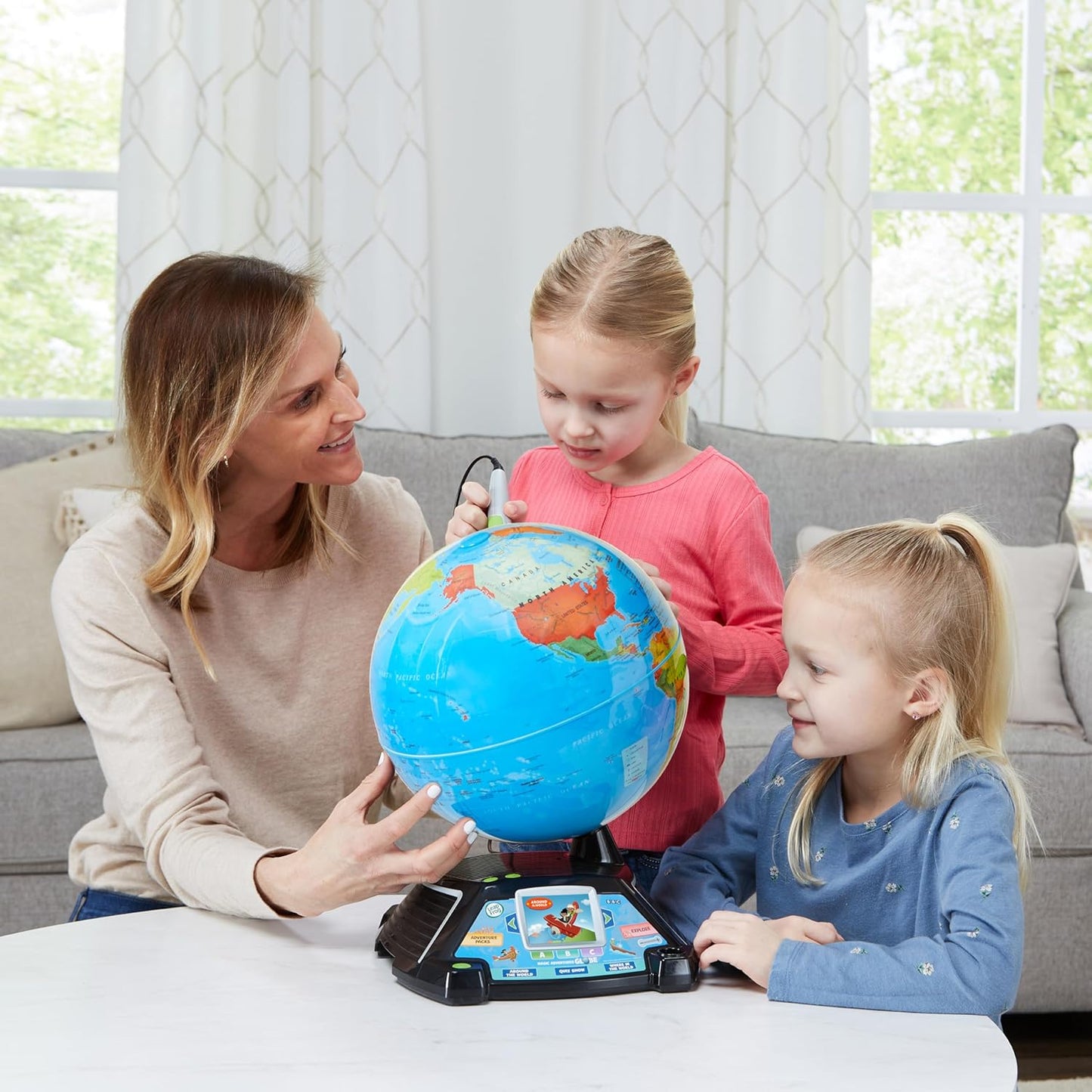 LeapFrog Magic Adventures Globe (Frustration Free Packaging)