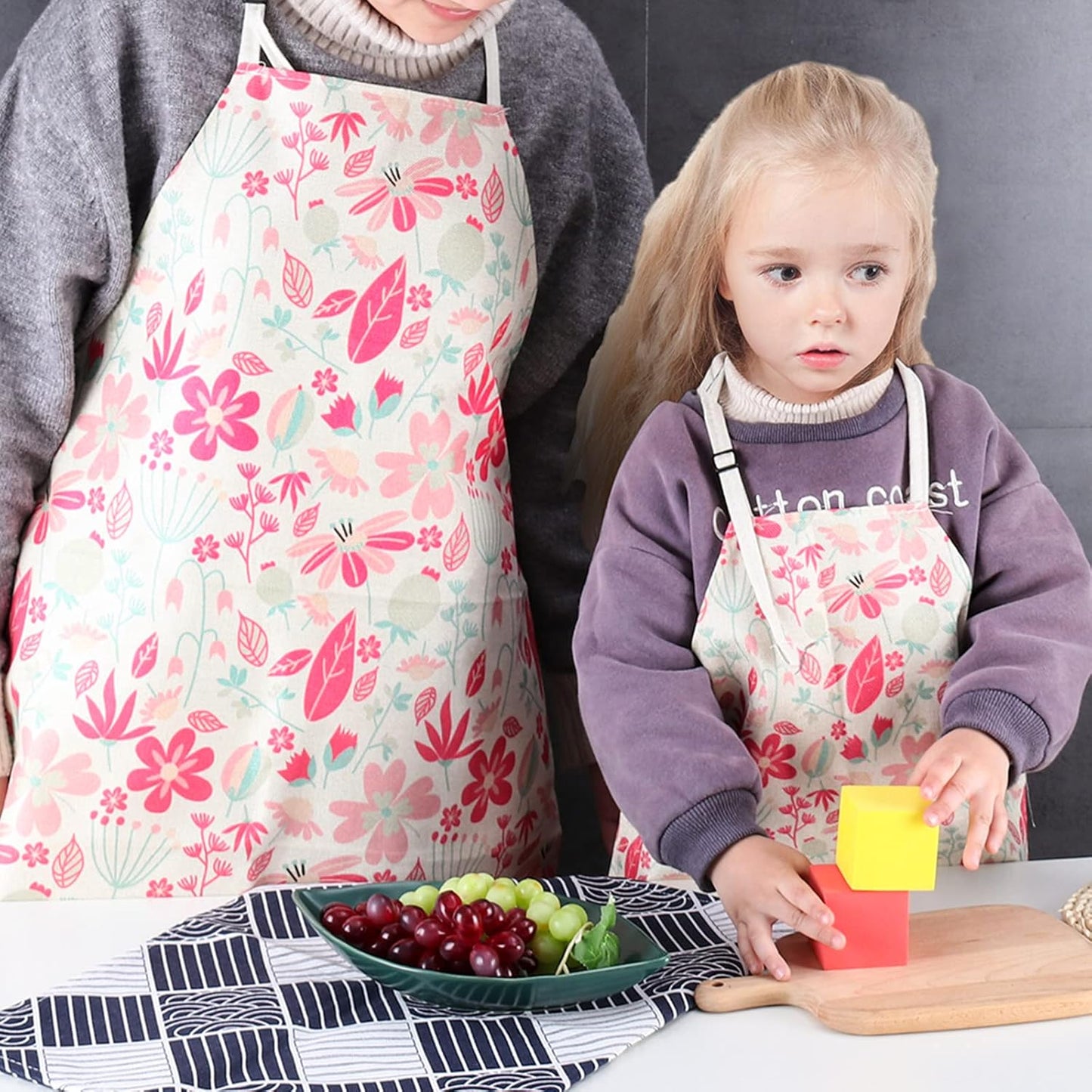Matching Aprons for Kids and Adults,2 PCS Aprons for Women & Kids Apro