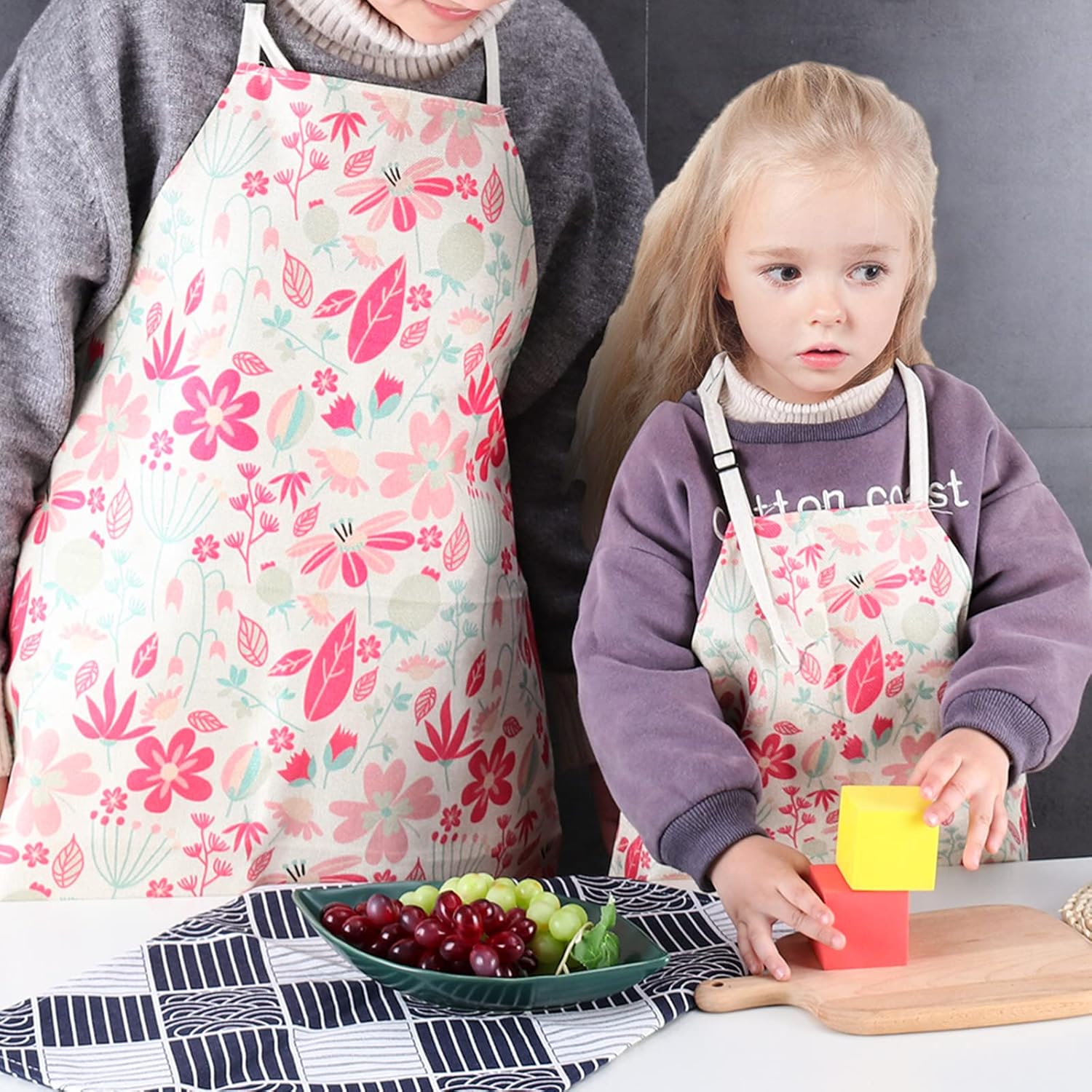 Matching Aprons for Kids and Adults,2 PCS Aprons for Women & Kids Apro