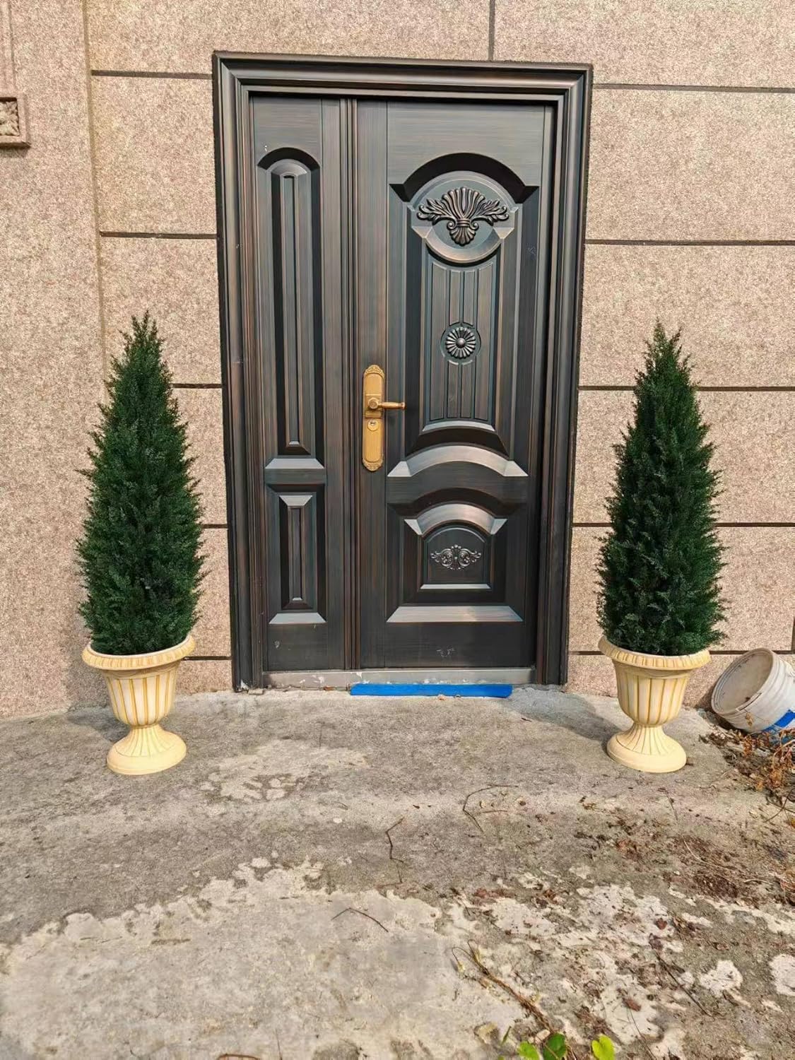 4ft(48”) Artificial Cedar Topiary Tree Potted Plants UV Resistant Leaves Outdoor Artificial Shrub Home and Office Interior Decoration Outdoor Pruned Trees Artificial Outdoor Tree