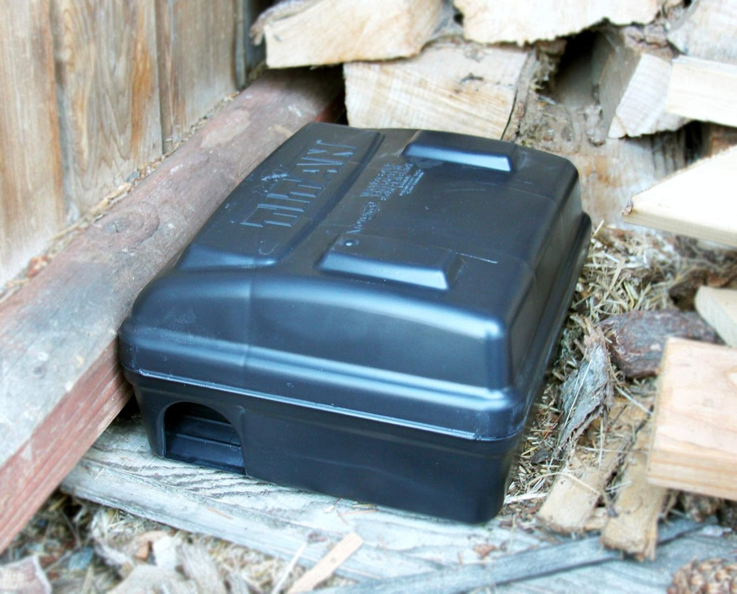 Tomcat Titan Rodent Bait Station | Commercial Grade Pest Control | Run