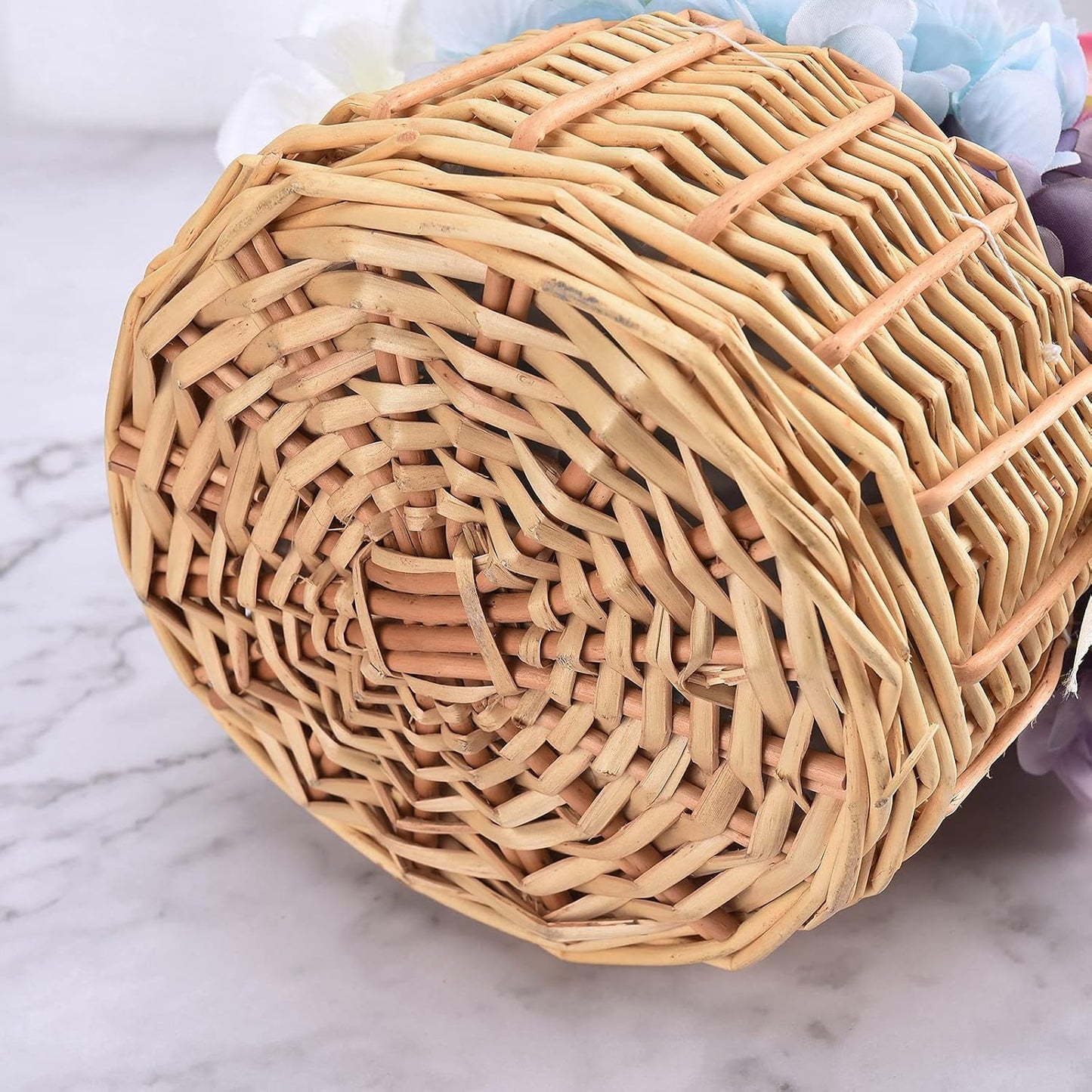 Wicker Rattan Flower Basket, Wedding Flower Girl Baskets, Willow Handwoven Basket with Handles and Plastic Insert, Woven Eggs Candy Basket for Garden Decor, White, S (210209HT07-1-10031-1949313471)