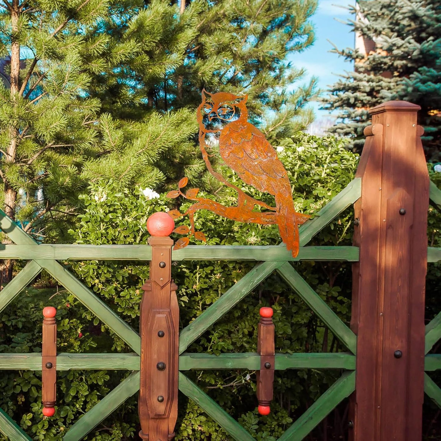 Rustic Copper Metal Owl Statue Outdoor Garden Decor Weather Resistant Rusty Metal Wall Art for Patio Lawn and Backyard Sculpture Gift