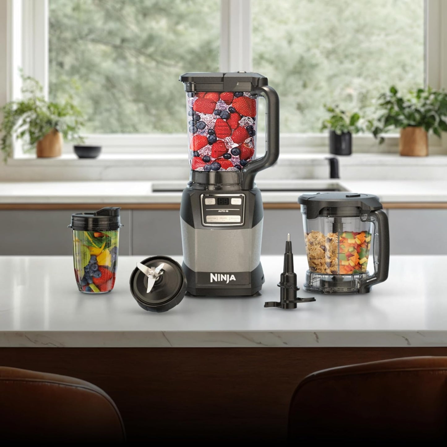 Ninja Blender, Compact Kitchen System, 1200W, 3 Functions for Smoothie