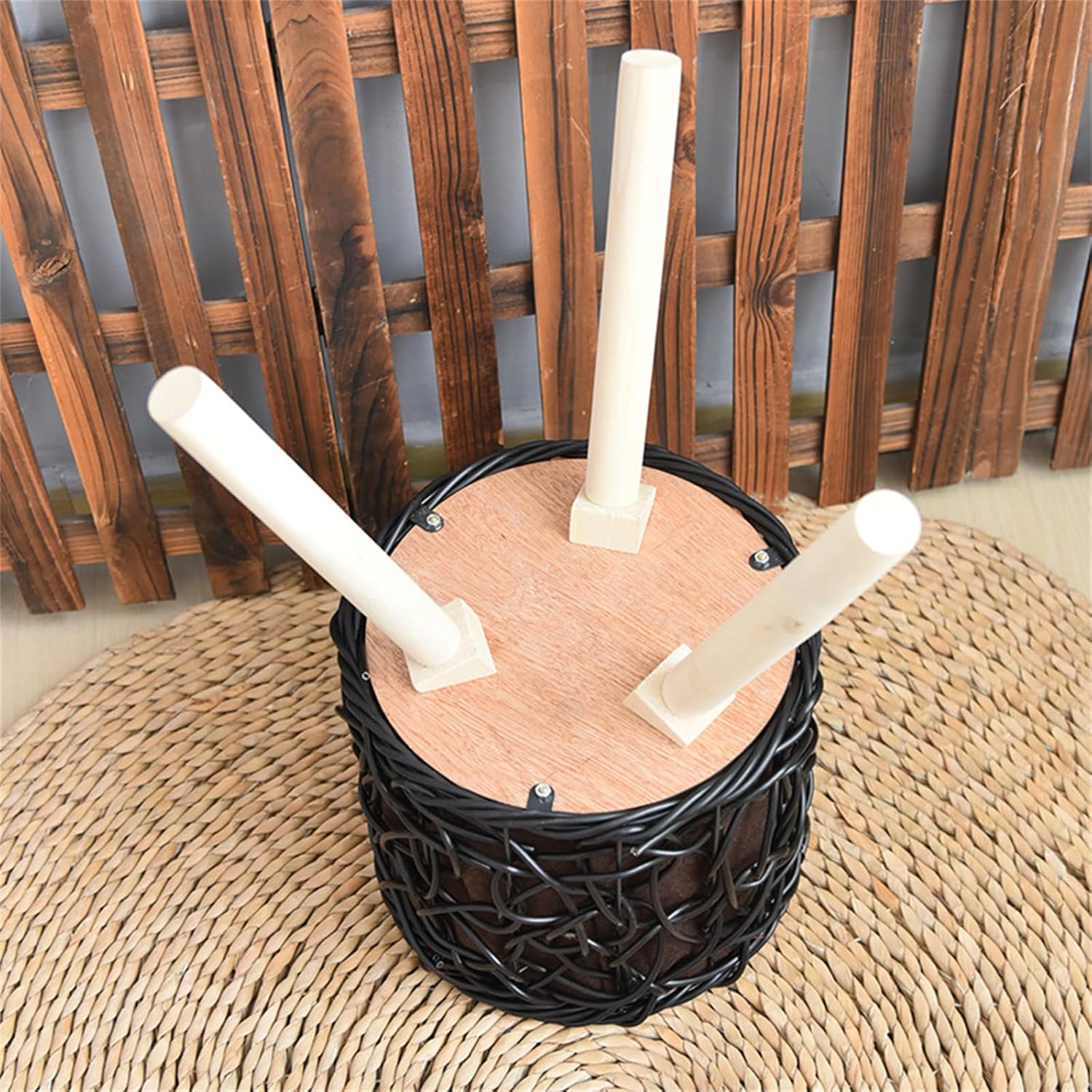 Rattan Plant Stand Stool with 3 Wood Legs Balcony Flower Pots Display 