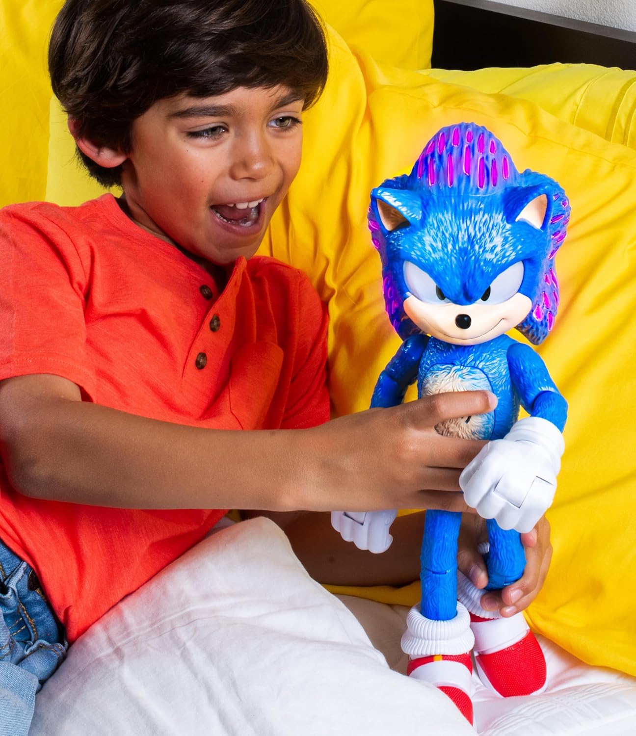 Sonic The Hedgehog 3 Ultimate Talking Sonic 12-Inch Figure, Features 3
