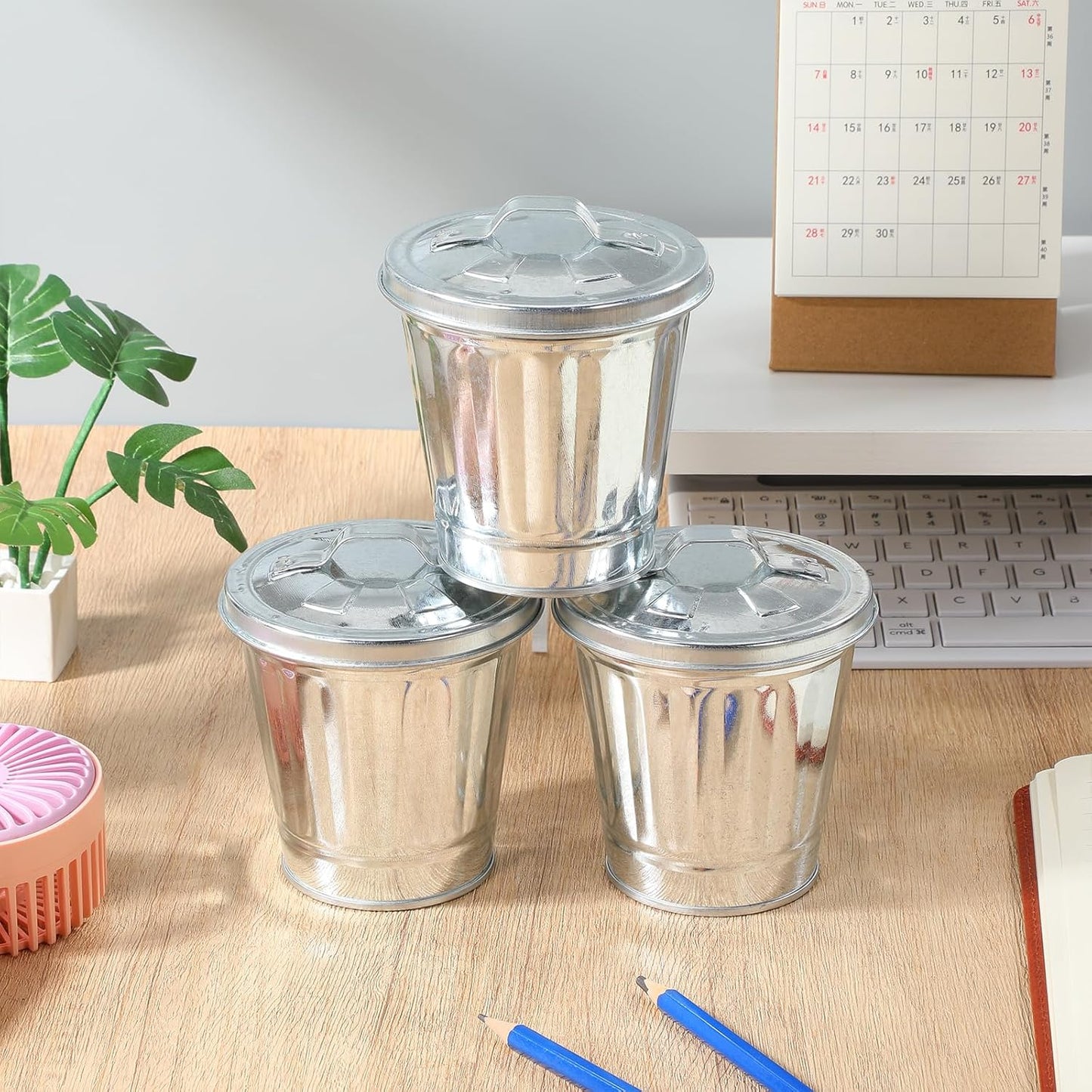 12Pcs Small Desk Trash Can with Lid | 9 x 9.5 x 6.5 cm | Galvanized Steel | Multifunctional Organizer | Pen Holder for Desk | Small Ashtray with Lid | Trash Bin Candy Party Favors | Mini Flower Pot