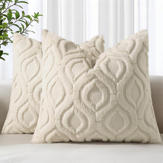 decorUhome Cozy Textured Throw Pillow Covers 18x18 Inch Set of 2, Soft Plush Faux Wool Beige Accent Couch Pillow Covers for Modern Farmhouse Sofa Bed Living Room