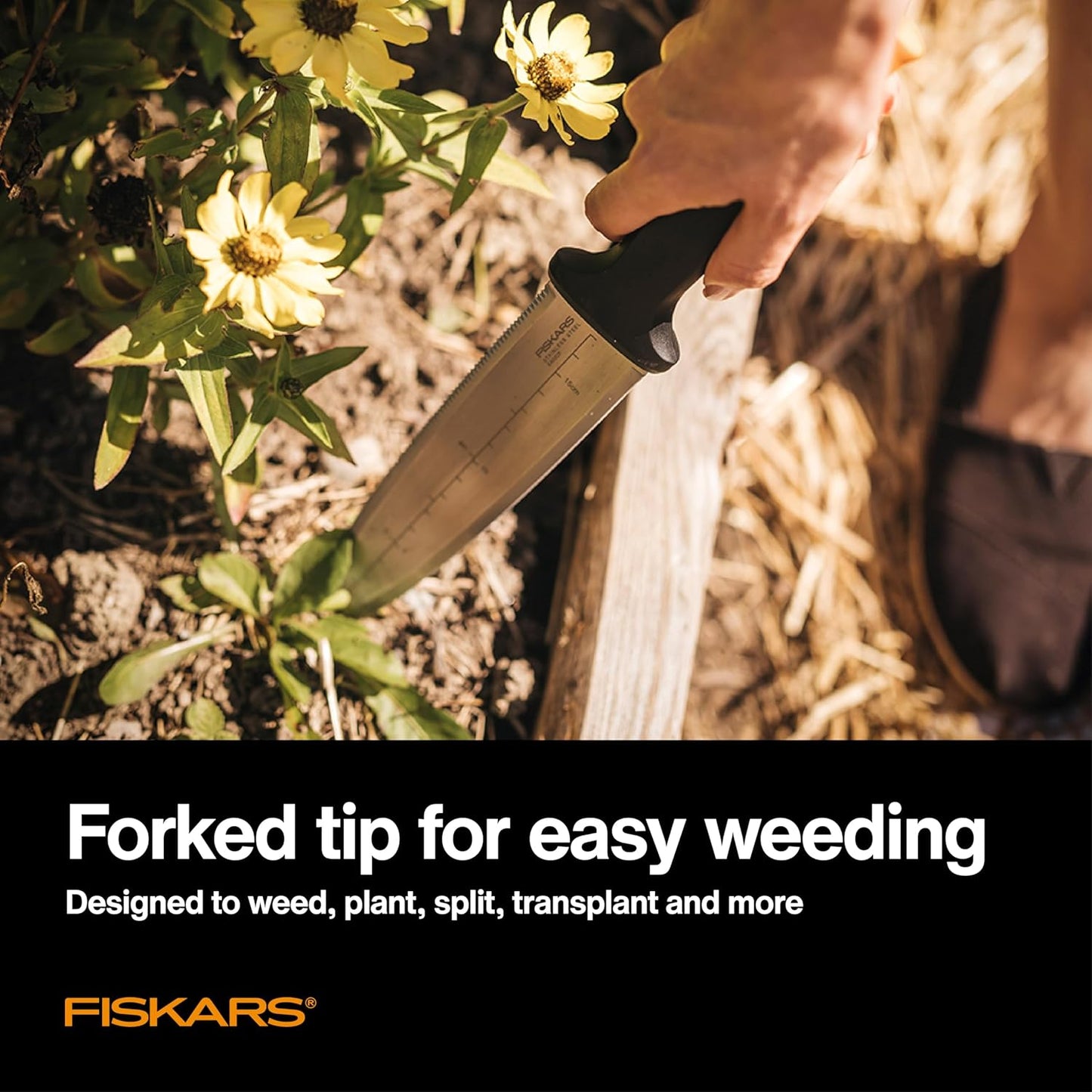 Fiskars Hori Hori Garden Knife with Sheath, Multi-Purpose Heavy Duty G