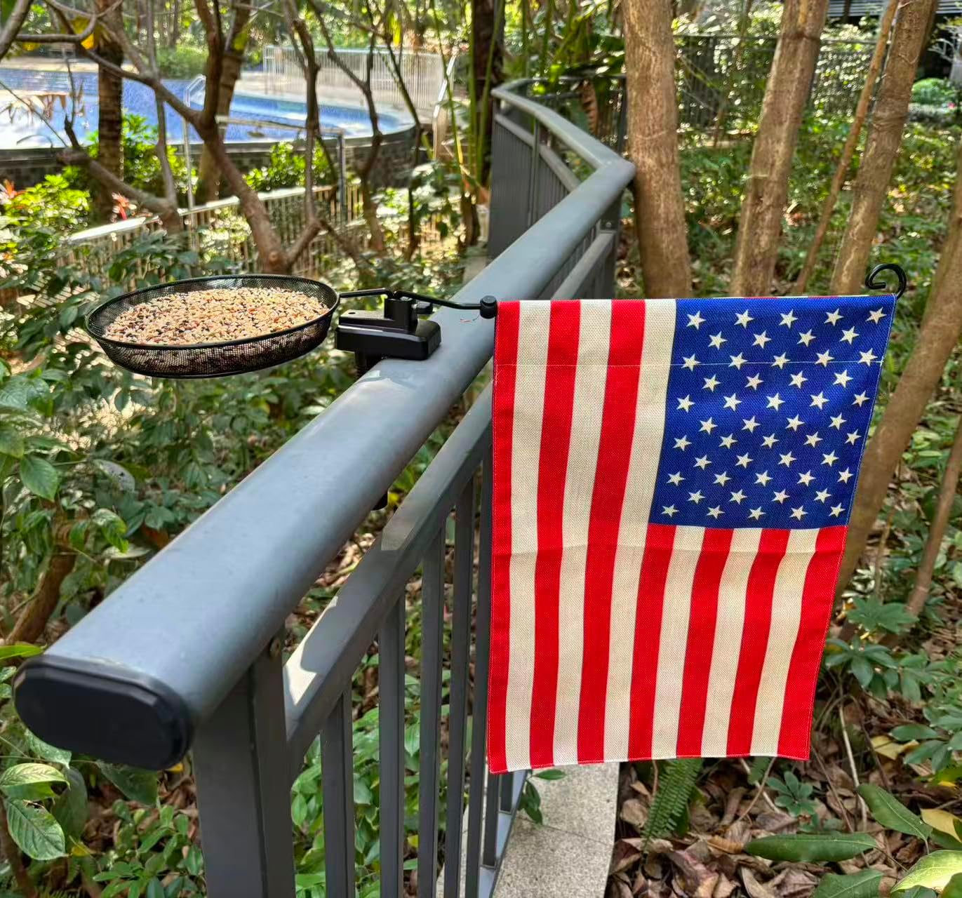 Railing Bird Feeder with Patriotic Garden Flag for Balcony/Deck/Porch 8" Platform Bird Seed Tray and Patriots Flag Handrail/Fence/Pole Mount