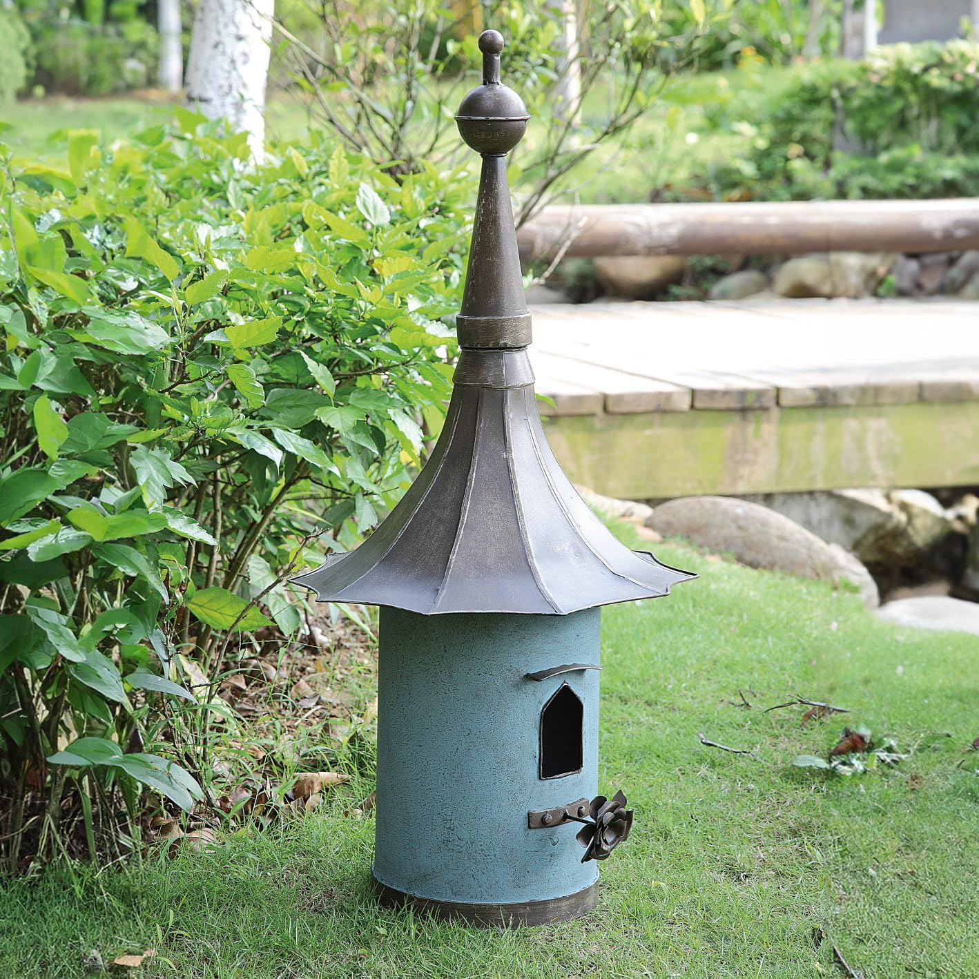 Creative Co-Op Cottagecore Free-Standing Decorative Metal Birdhouse fo