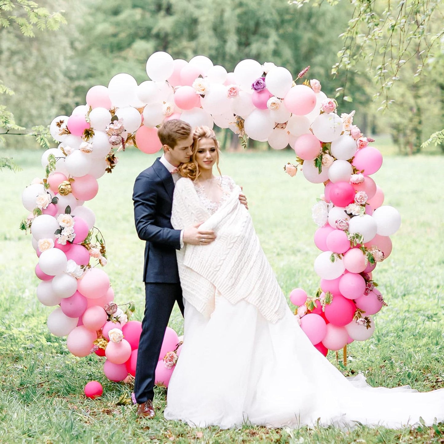 RUBFAC 129pcs White Balloons Different Sizes 18 12 10 5 Inch for Garland Arch, Latex Balloon for Engagement Wedding Anniversary Birthday Party Baby Shower Decoration