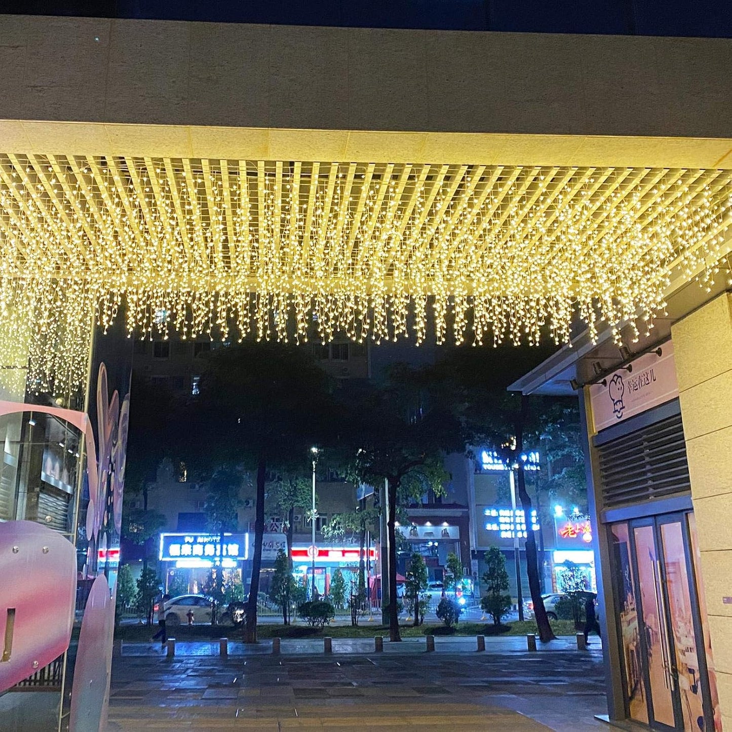 LED Window Curtain String Lights, GYDING Christmas Lcicle Lights 4M/13Ft 96 LED Starry Fairy String Lights Plug in 8 Modes for Wedding Party Bedroom Garden Patio Outdoor Indo (Warm White, 4)