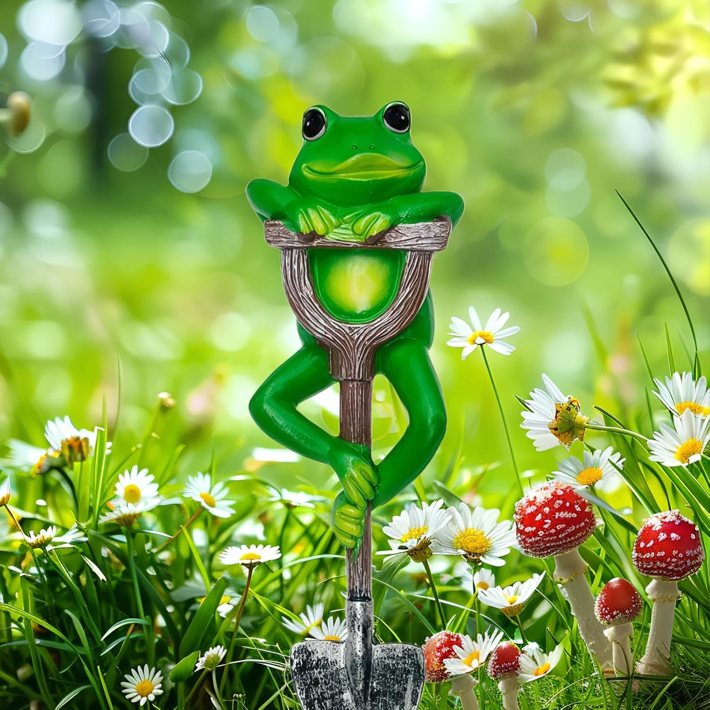 Frog Garden Statue Resin Frog Planter Figurine Holding Shovel Outdoor Fairy Garden Patio Yard Lawn Decoration Whimsical Plant Pots Stake Decor Sculpture Miniature Animal Ornament Housewarming Gift