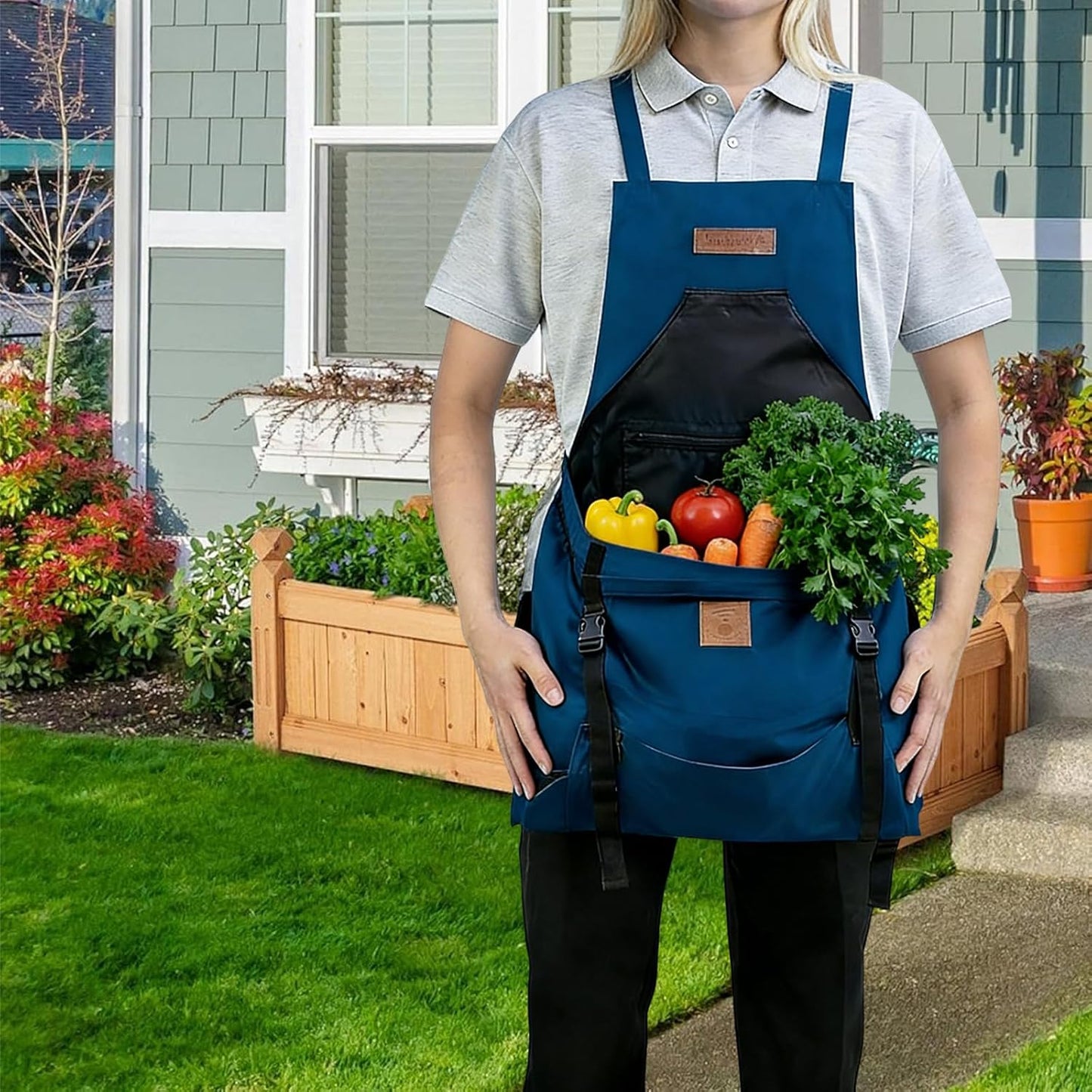 Gardening Apron with Pockets Canvas Garden Harvest Aprons for Women & Men, Gardening Tool Belt for Outdoor Picking