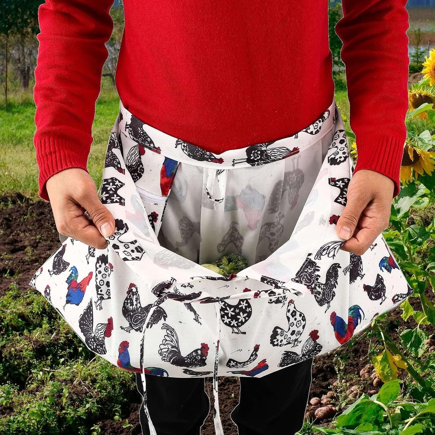 Garden Harvesting Apron - Fruit Picking Apron Bag for Gardeners, Hands Free Foraging Bag for Gathering Vegetables, Fruit, Berry, Eggs. White