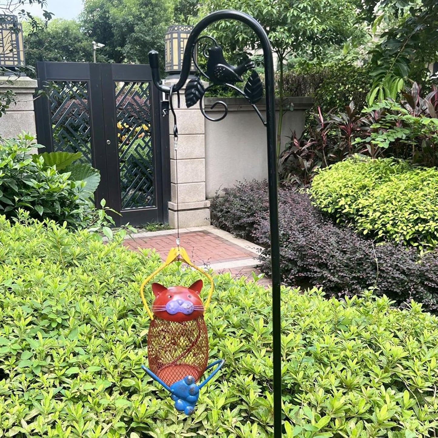 Bird Feeder - Cat-Shaped Metal Frame Station,Cute Squirrel Proof Small Bird Feeder with Hook,for Outside Garden Yard Wildlife Observation