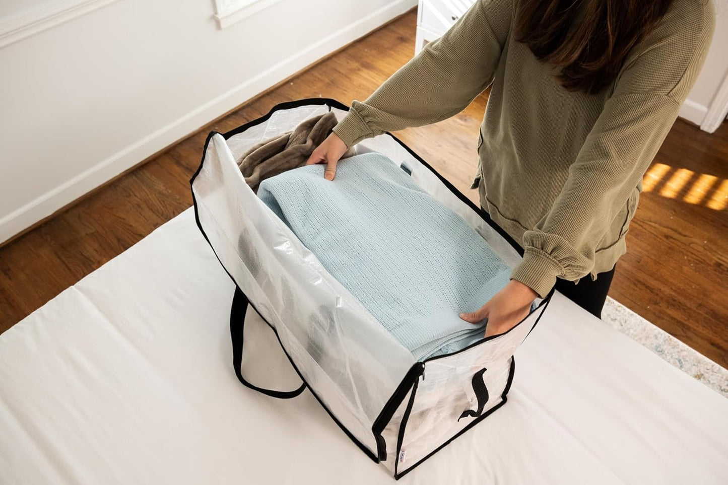 ClearSpace Clear Storage Bins with Lids or Storage Bags – Heavy Duty Moving Bags, Large Moving Boxes with Backpack Straps & Zippers – Packing Bags & Moving Supplies for College Dorm, 6 Pack