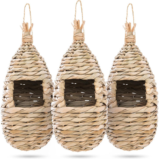 WDEFUN Humming Bird Houses for Outdoor Hanging, Natural Grass Bird Hut,Hand Woven Hummingbird Nest,Wren Finch Bird House for Garden Window Outdoor Home 3 Pack